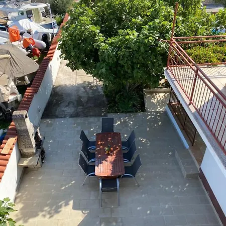 Marija-two With Shared Pool Just 100m From *