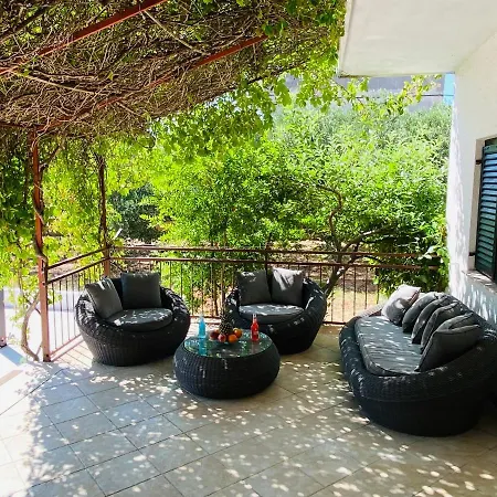 Appartement Marija-two With Shared Pool Just 100m From