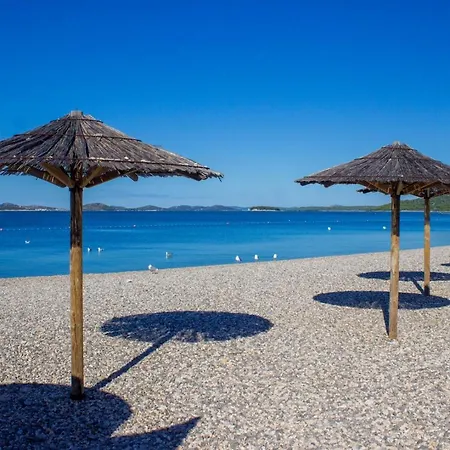 Marija-two With Shared Pool Just 100m From Pirovac